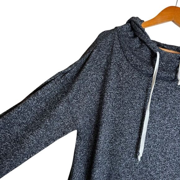 3 for $30! Express dark grey sweater hoodie. Size medium - Picture 2 of 8
